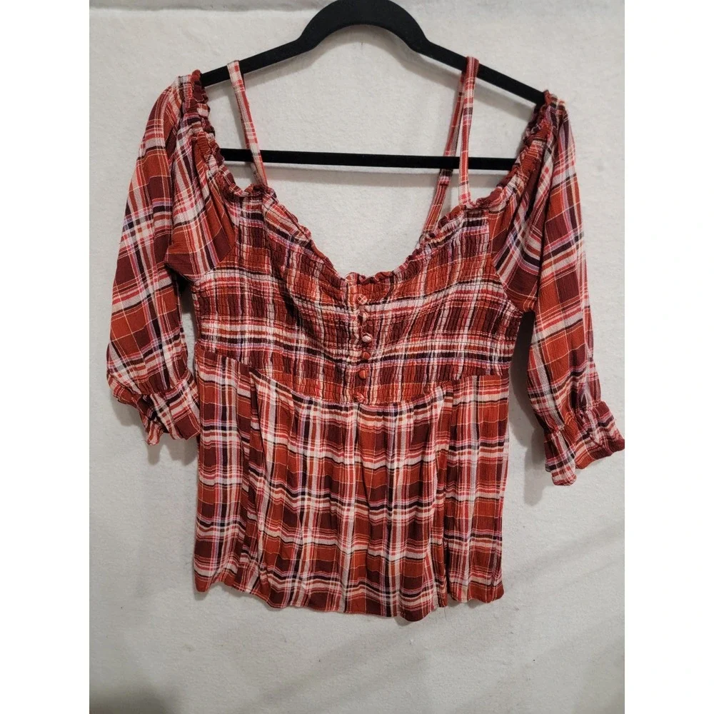 Torrid 00 Large Rust Plaid‎ Cold Shoulder Smocked Blouse Button Detail Rayon Top